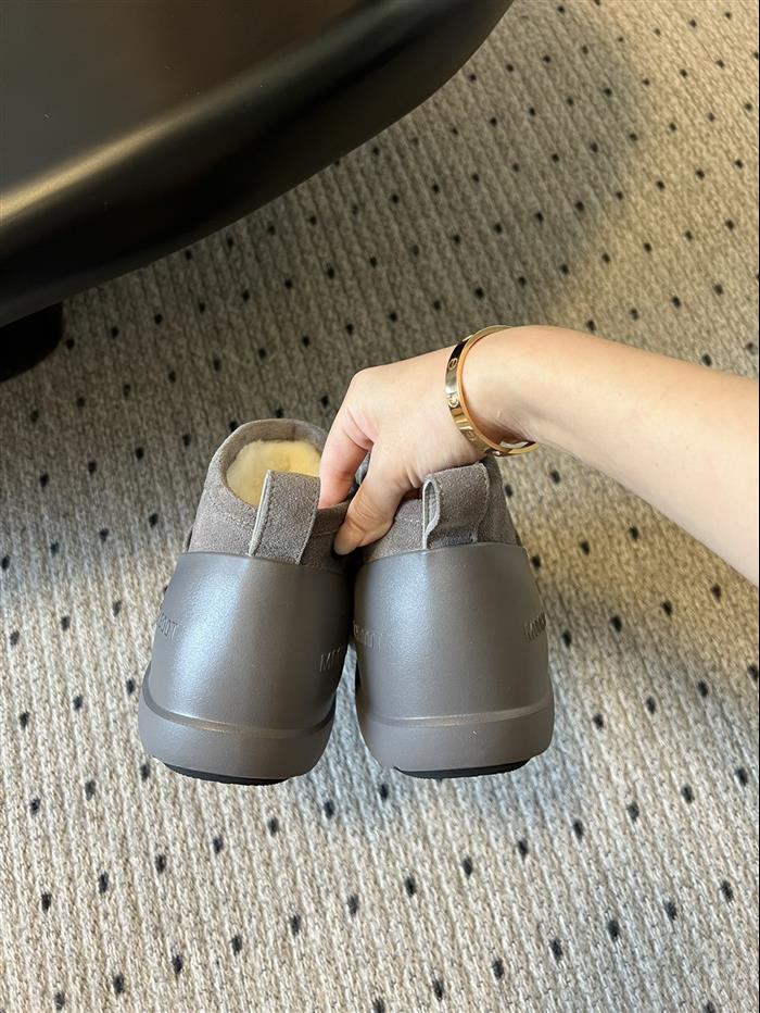 2025112816434839 300